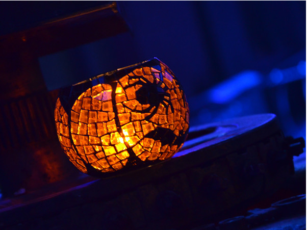 mosaic candle holders for home décor

mosaic glass votive holders for weddings

decorative tea light base glass

handmade glass tea light candle holder

mosaic centerpieces candle holder

seasonal holiday candle décor