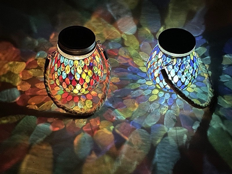 Handcrafted Hanging Mosaic Solar Lantern – Outdoor Glass Mosaic Garden Light for Patio, Tree & Balcony Décor