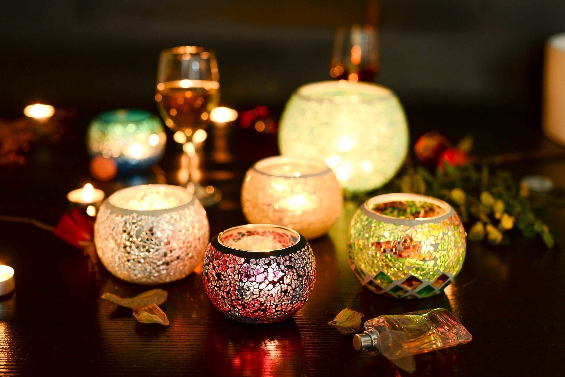 mosaic candle holders for home décor

mosaic glass votive holders for weddings

decorative tea light base glass

handmade glass tea light candle holder

mosaic centerpieces candle holder

seasonal holiday candle décor